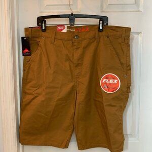 Dickies size 40 NWT’s cargo shorts (Rise 12”); MSRP $39.99